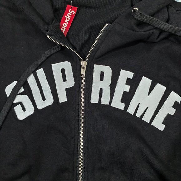 Supreme Black Zip-Up Hoodie - Picture 2 of 8